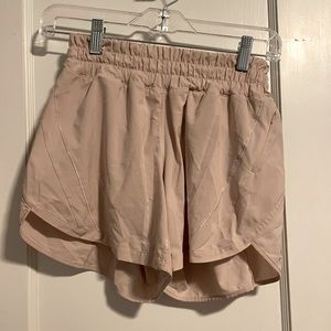 Lululemon Track That Short *5"
Pink Bliss Size 4